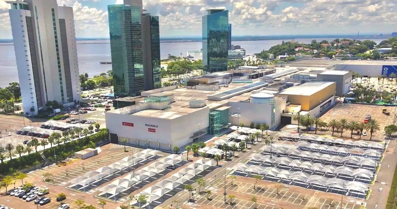 Barra shopping sul e edificios adjacentes